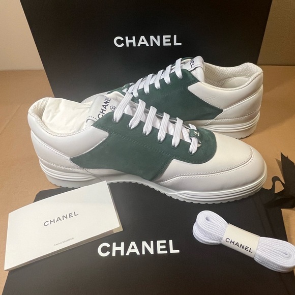 Authentic Chanel Calfskin Suede Coco Mark Logo Women’s sneakers size 40 - Picture 3 of 15